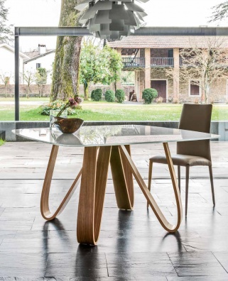 Butterfly dining table - myhome Butterfly dining table - myhome